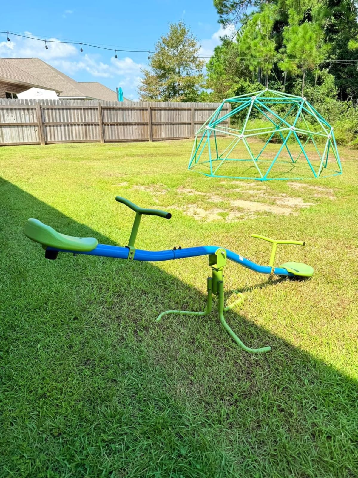 Zupapa 10FT Climbing Dome, Outdoor Jungle Gym for Kids with Climbing Grip - Geometric Dome Climber Supports 1000LBS Outdoor Playset customer photo 2