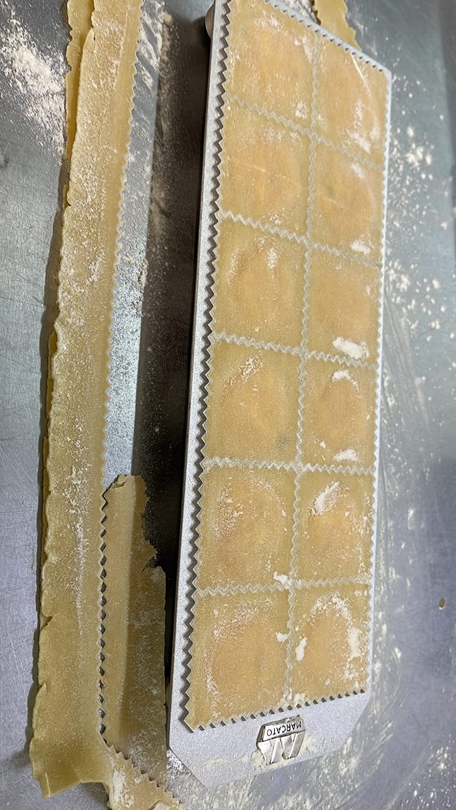 MARCATO Made in Italy 24 Round Agnolotti Ravioli Mold customer photo 1
