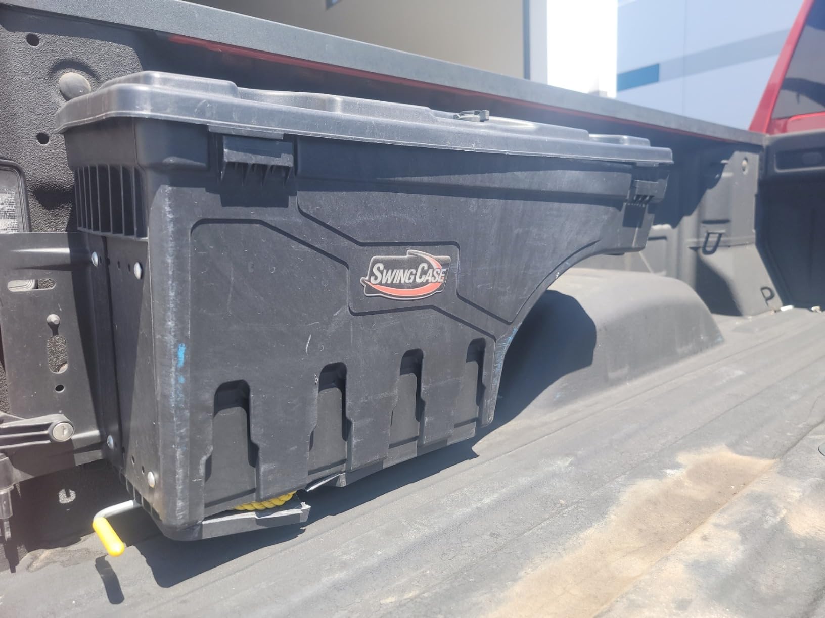 RealTruck UnderCover SwingCase Truck Bed Storage Box | SC105D | Fits 2020-2025 Chevy/GMC Silverado/Sierra 2500/3500HD Drivers Side (Will not fit with MultiPro Tailgate) customer photo 2