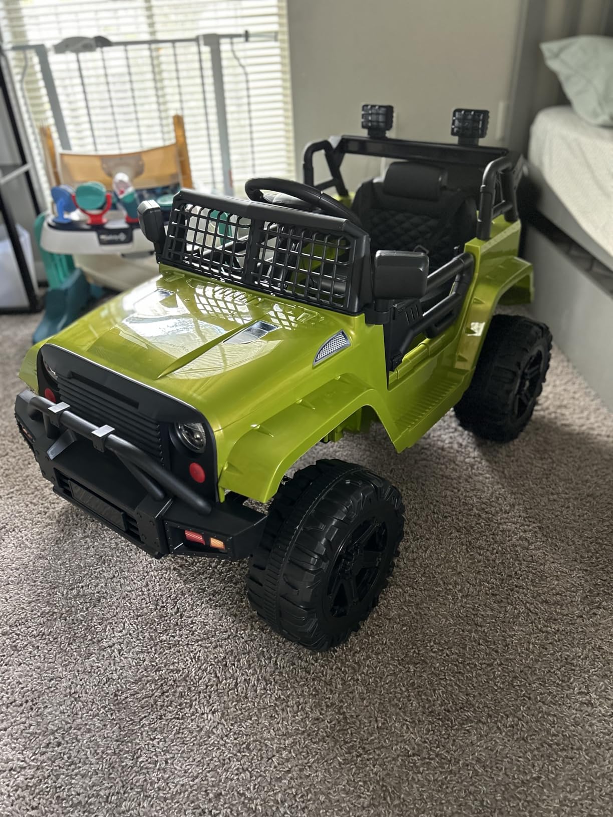 Best Choice Products 12V Kids Electric Vehicle Toy Ride On Car with Parent Remote Control for Toddlers, Seat Harness, 61 lbs Weight Capacity, Locking Doors, Spring Suspension, Bluetooth - Black customer photo 2