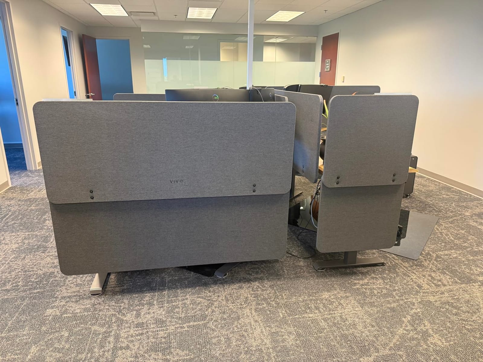 VIVO Gray Clamp-on 60 x 24 inch Privacy Panel, PP-1-V024G | Sound Absorbing Cubicle Desk Divider, Acoustic Partition customer photo 1