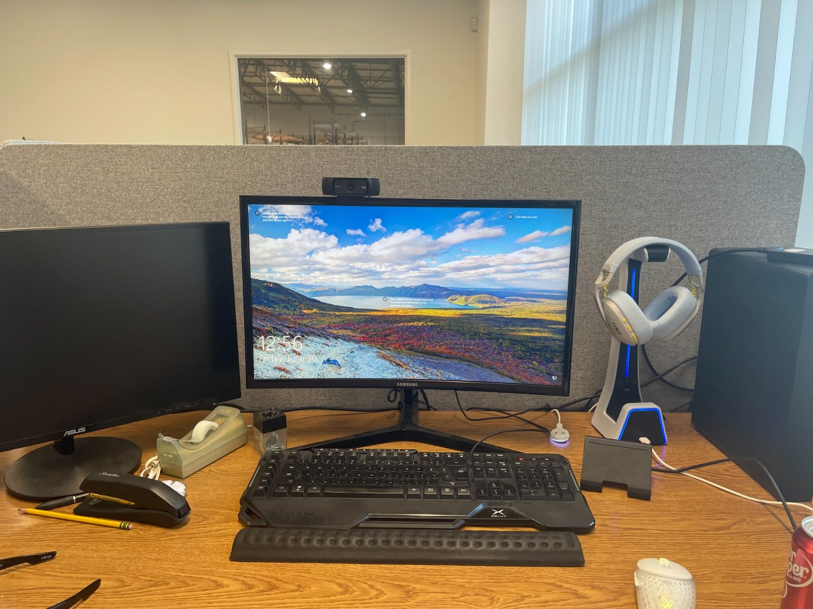 VIVO Gray Clamp-on 60 x 24 inch Privacy Panel, PP-1-V024G | Sound Absorbing Cubicle Desk Divider, Acoustic Partition customer photo 2