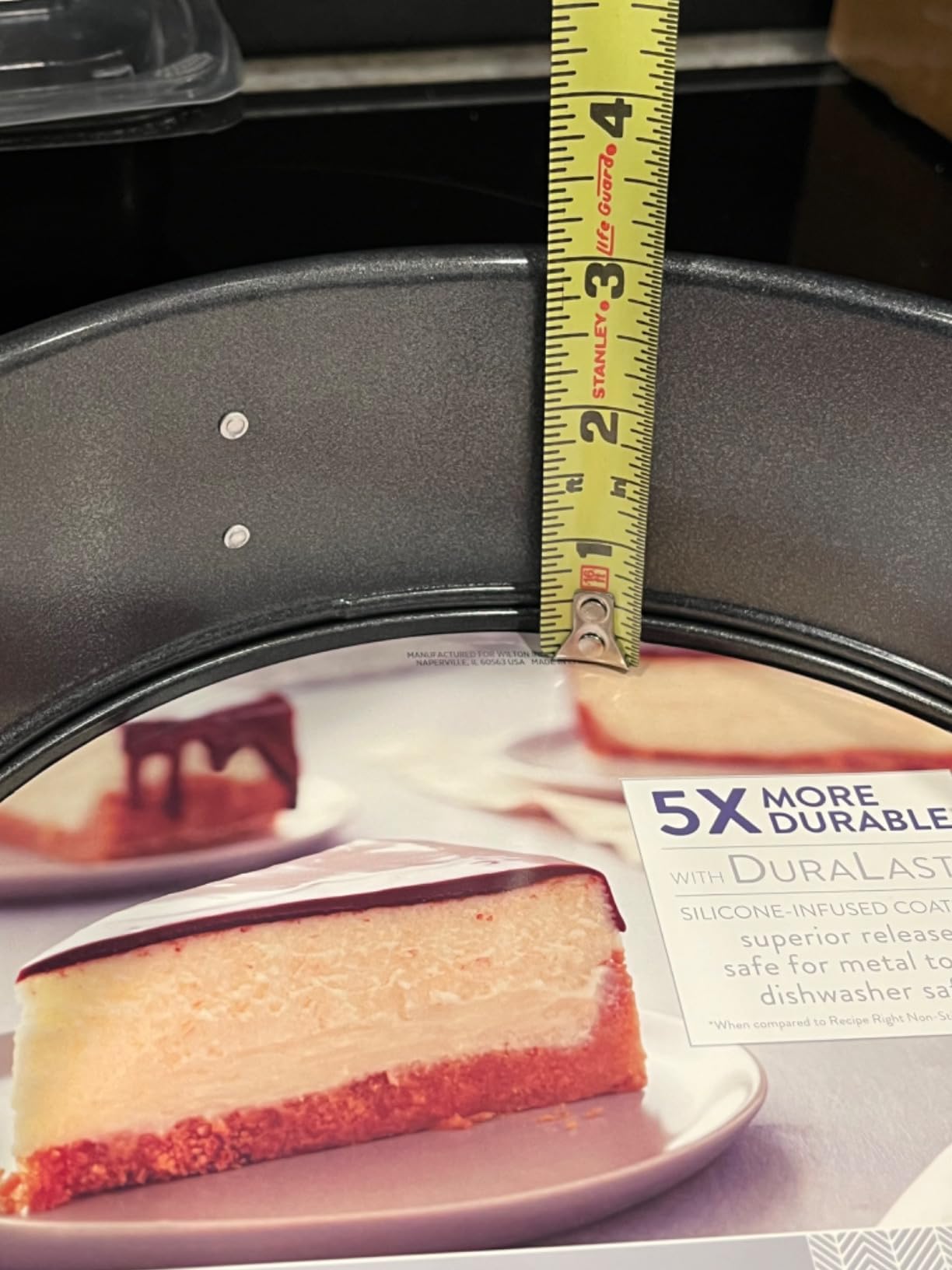 Wilton Platinum Non-Stick Springform Pan, Made Without PFAS, 9 in | DURALAST Silicone Infused Double Coating, 5X More Durable with Anti-Warping Technology customer photo 2
