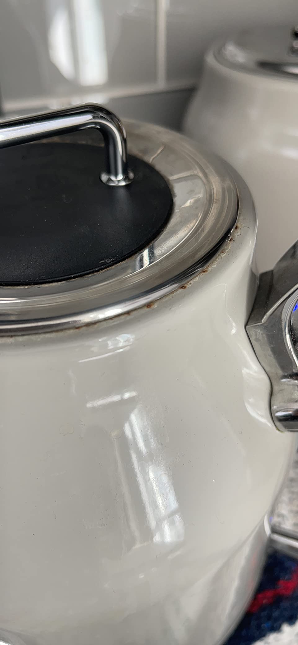 Haden Dorset 2 Slice Wide Slot Toaster & 1.7 Liter Kettle, Putty & Chrome | Stainless Steel Appliance Set with 360-Degree Kettle Base customer photo 1