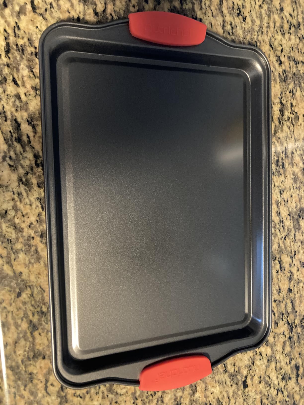 NutriChef 10-Piece Nonstick Kitchen Oven Baking Pans - Premium & Stylish Non-Stick Carbon Steel - Commercial Grade Restaurant Quality Metal Bakeware with Silicone Handles - Easy to Clean, NCSBS10S customer photo 2
