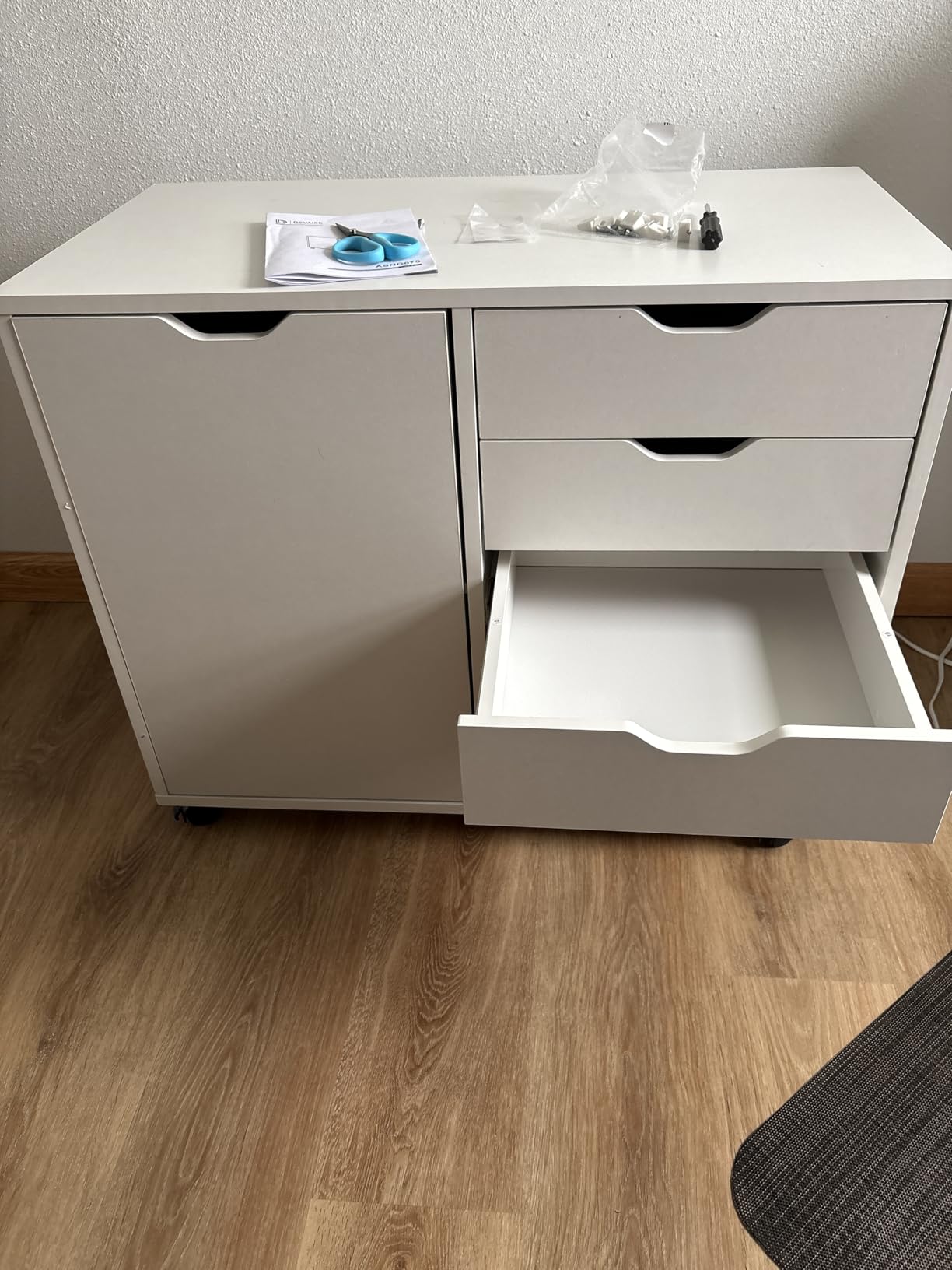 DEVAISE 5-Drawer Wood Drawer Cabinet, Office Storage Cabinet with Adjustable Shelf & Wheels, Printer Stand for Home Office, White customer photo 1