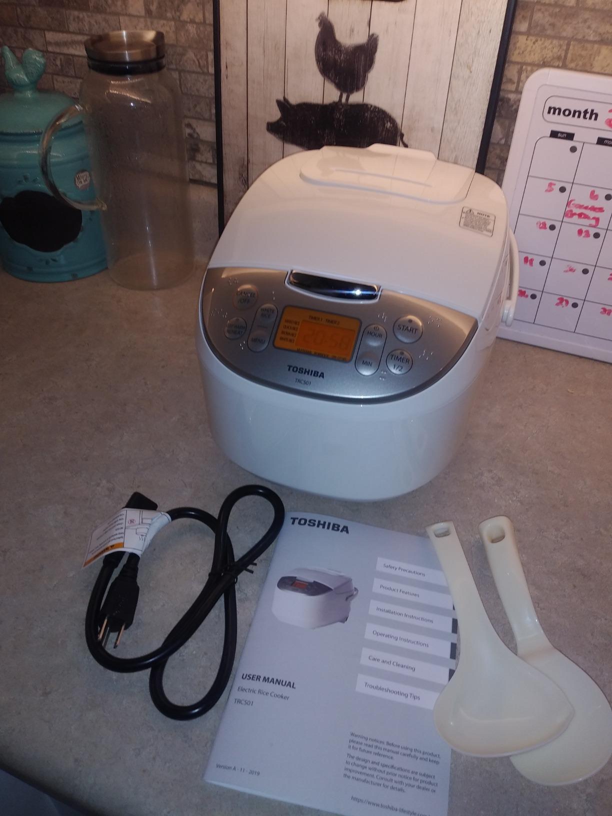 Toshiba Rice Cooker 6 Cup Uncooked - Japanese Rice Cooker with Fuzzy Logic Technology, 7 Cooking Functions customer photo 2