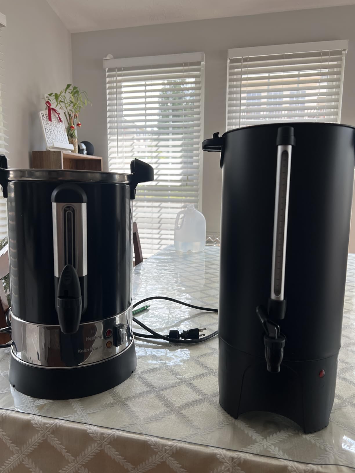 Zulay Commercial Coffee Maker, Coffee Urn 100 Cup, Large Coffee Percolator - 100 Cup Coffee Maker with Double-Wall Stainless Steel, Commercial Coffee Urn Quick Brew Tea Percolator for Events - Silver customer photo 1