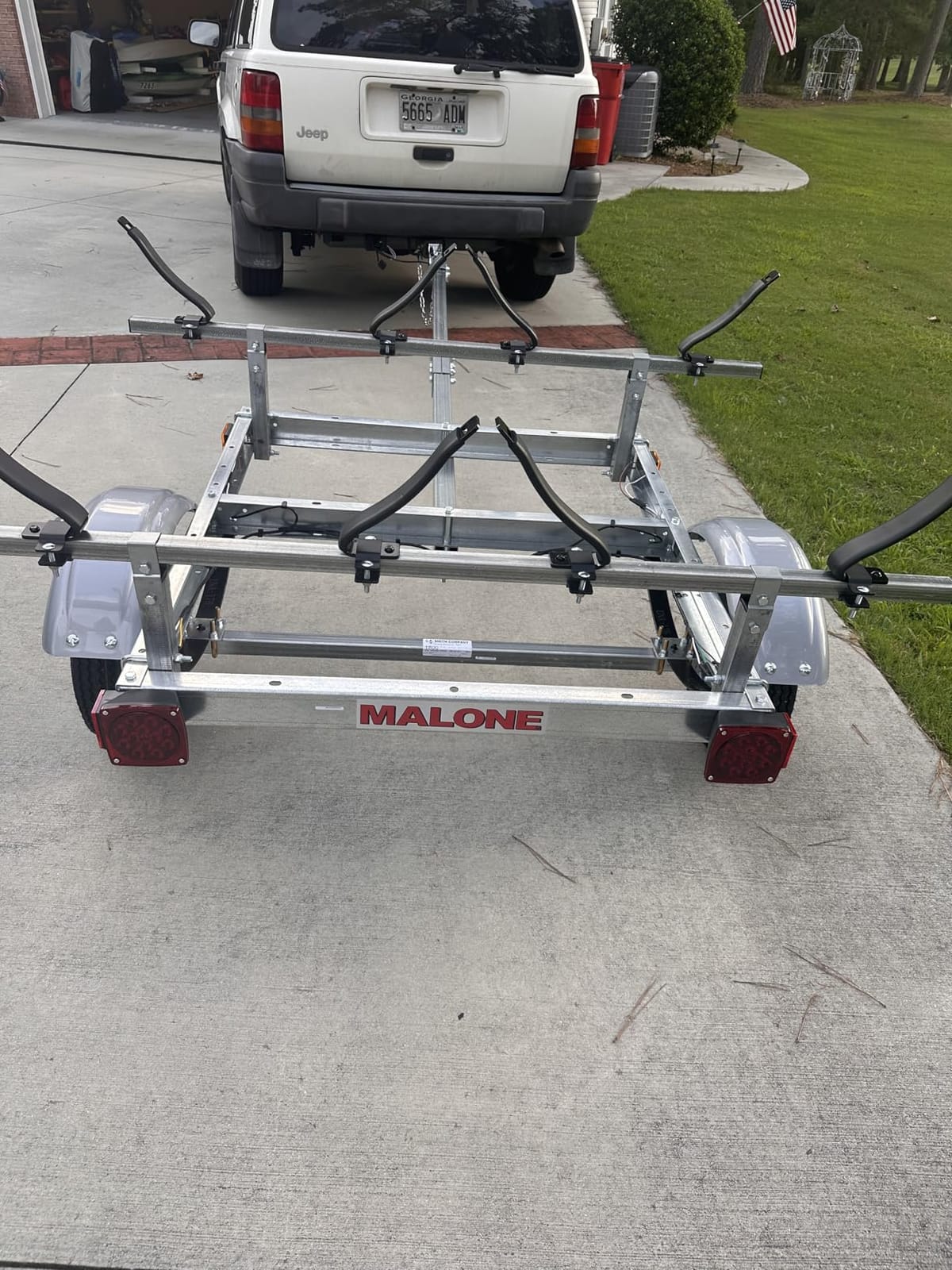 Malone MPG586XV EcoLight 2 Kayak Trailer with 2 V-Rack Kayak Carriers | 14' / 400 lbs Capacity | Fully Submersible | Marine Grade Galvanized Steel Construction customer photo 1