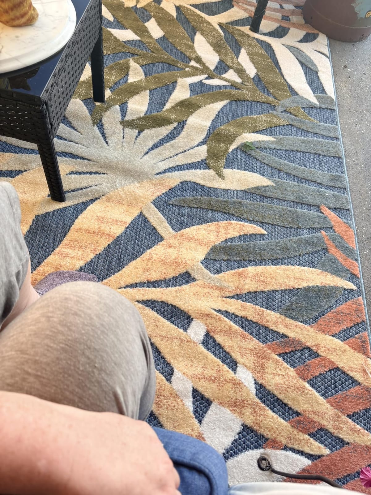 JONATHAN Y Tropics Palm Leaves Indoor Outdoor Area Rug 8X10 Gray/Blue | Ships Rolled, Durable Flat Weave, Lays Flat for Backyard, Patio, Porch, Easy-Cleaning, High Traffic, Pet-Friendly, Non-Shedding customer photo 1