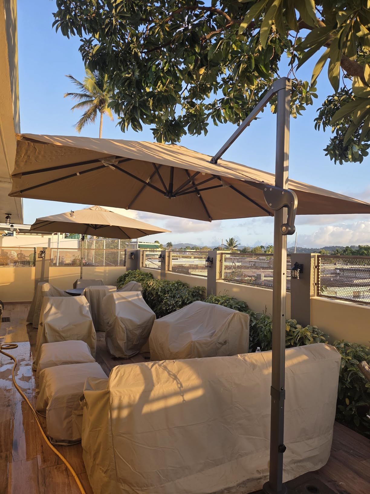 Sunnyglade 10x13Ft Cantilever Patio Umbrella Rectangular Deluxe Offset Tan - 360 Rotation Offset Patio Umbrella UV-Resistant Waterproof 4-Level Tilt & Sturdy Aluminum Frame for Garden Deck Pool Yard customer photo 2