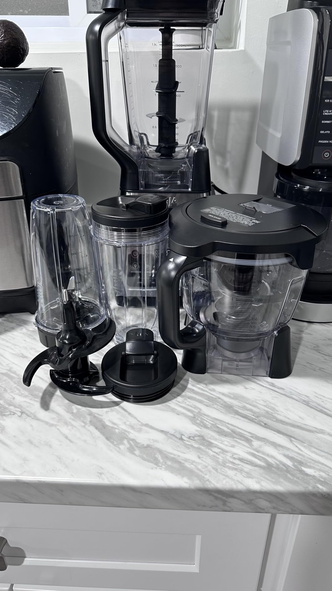 Ninja Professional Plus Kitchen System with Auto-iQ, 1400WP, 72oz Pitcher, 64oz Processor, (2) 24oz Cups, Grey, BN801 customer photo 1