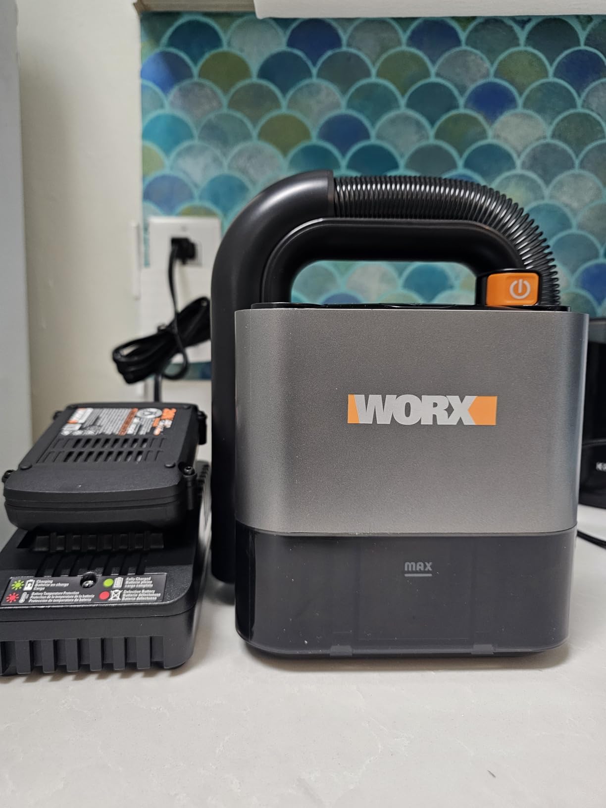 WORX Cordless Cube Vac Compact Vacuum, 20V, WX030L | compact on-the-go cleaning; holds 6oz of dry debris; 2-speeds; Battery & Charger Included; PowerShare customer photo 1