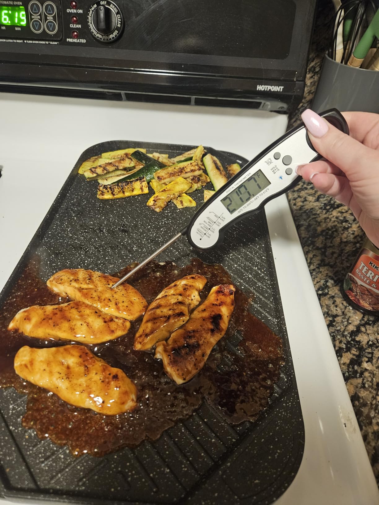 SENSARTE Nonstick Griddle Grill Pan, Pro-Grid Reversible, Two Burner Cast Aluminum, 19.5 x 10.7