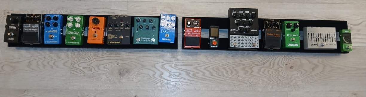 Ghost Fire Guitar Pedal Board Aluminum Alloy 8.15lb Effect Pedalboard 41.7