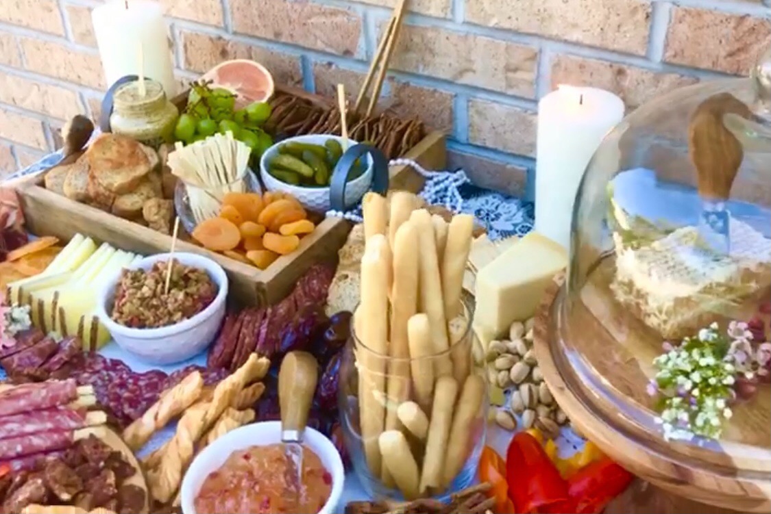 Exquisite 6-Piece Cheese Knives Set, Stainless Steel Cheese Knife Set Collection (Acacia Wood Handle) customer photo 1