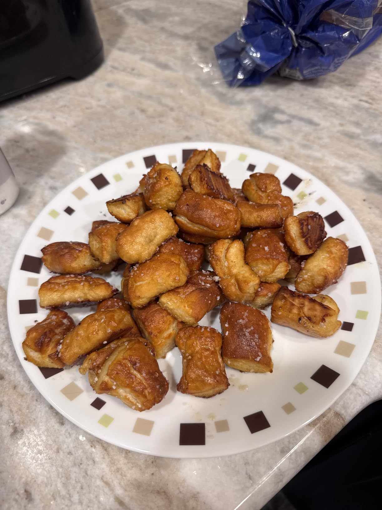 Mom's Place Gluten-Free Soft Pretzel Bites Mix with Sea Salt, 13.1 oz customer photo 1