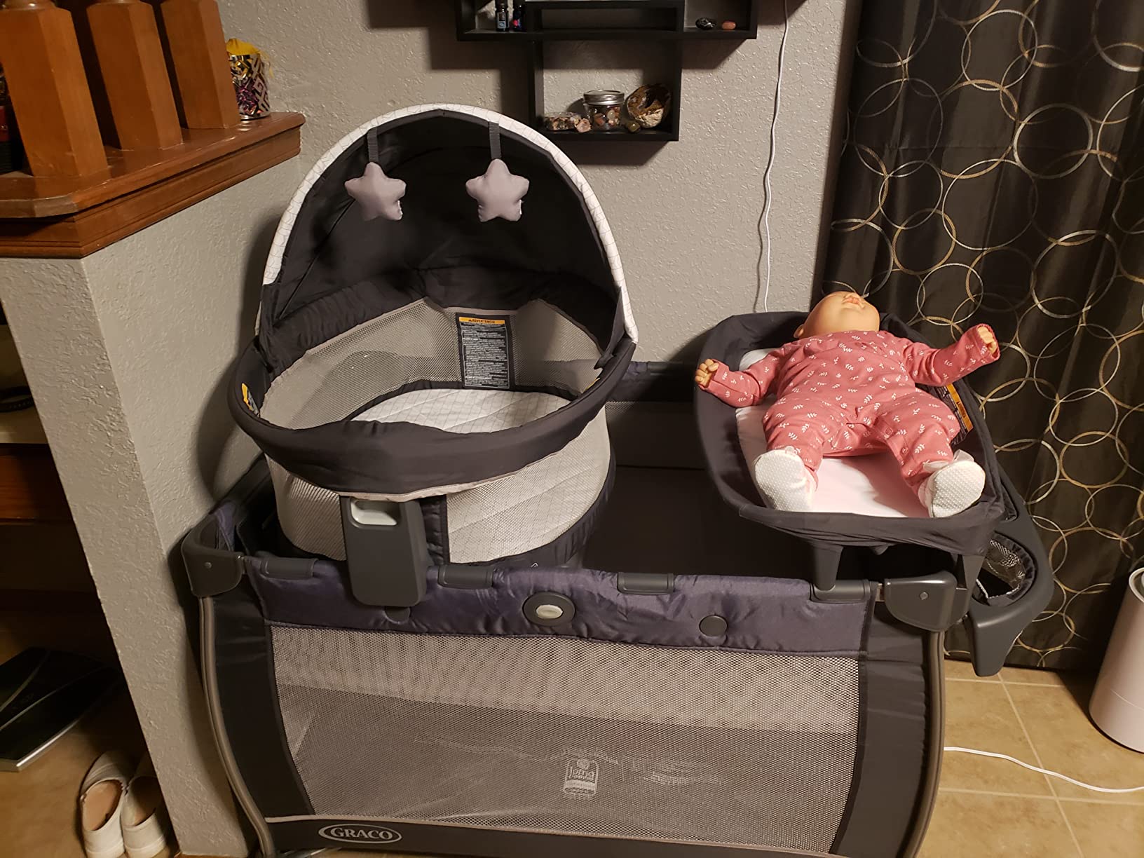 Graco Pack n Play Dome LX Playard with Baby Bassinet, Redmond customer photo 2
