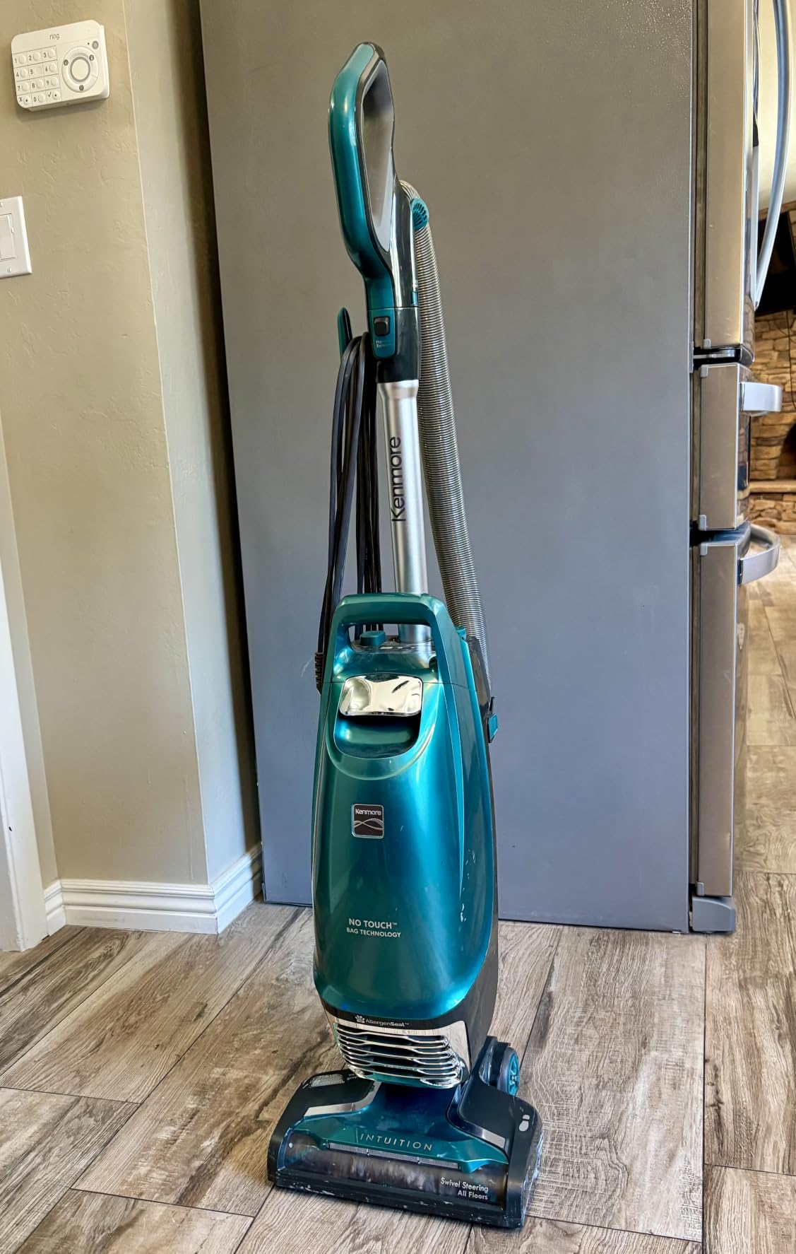 Kenmore Intuition Bagged Upright Vacuum Lift-Up Carpet Cleaner BU4022 customer photo 2