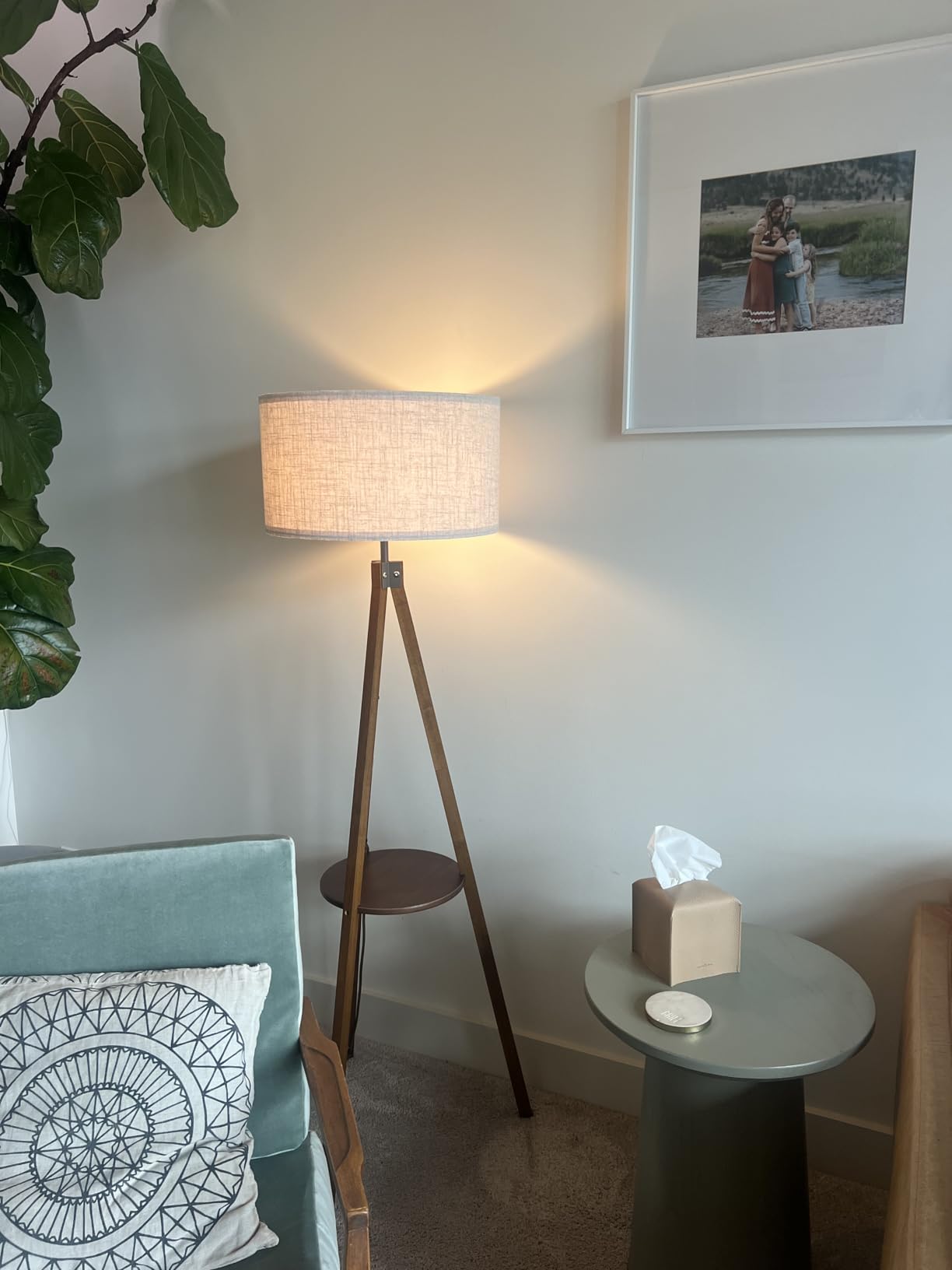 LEPOWER Shelf Floor Lamp Tripod Mid Century Modern Lamps for Living Room | Light-Diffusing Linen Shade, Premium Rubberwood, E26 Base, Foot Switch, Adding Warmth to Bedroom, Office & Study Corner Brown customer photo 2