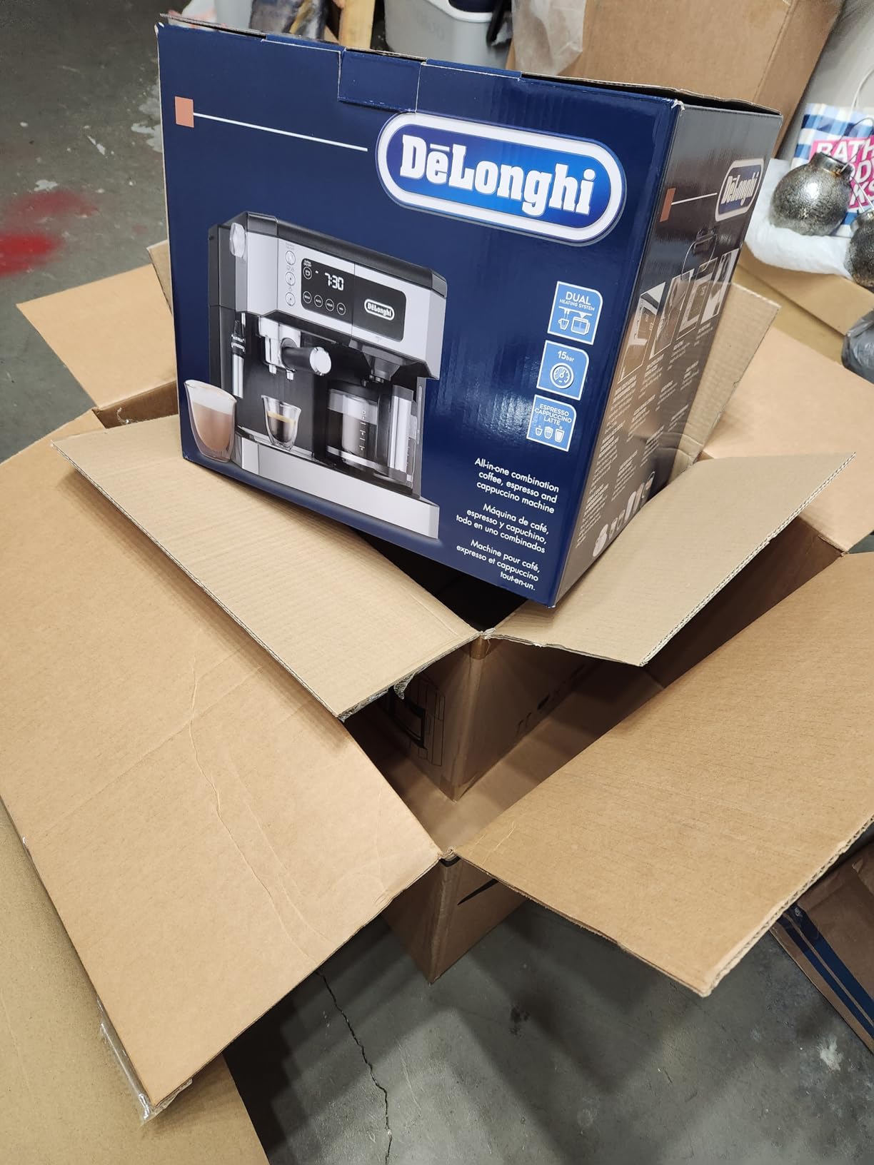 De'Longhi All-in-One Espresso & Coffee Maker, 10-Cup Pot, Milk Frother | Dual Heating System, 15-Bar Pressure customer photo 1