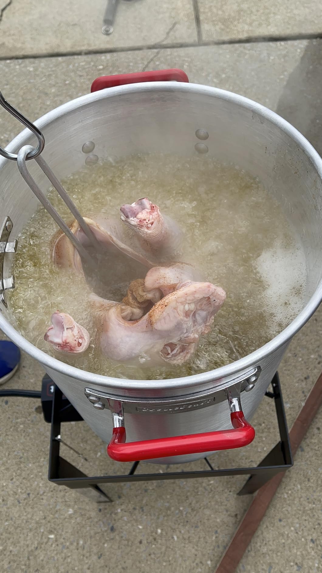 CreoleFeast TFS3010 Propane 30 Qt. Turkey and 10 Qt. Fish Fryer Boiler Steamer Set, 50,000 BTU Burner, Ideal for Outdoor Cooking customer photo 2