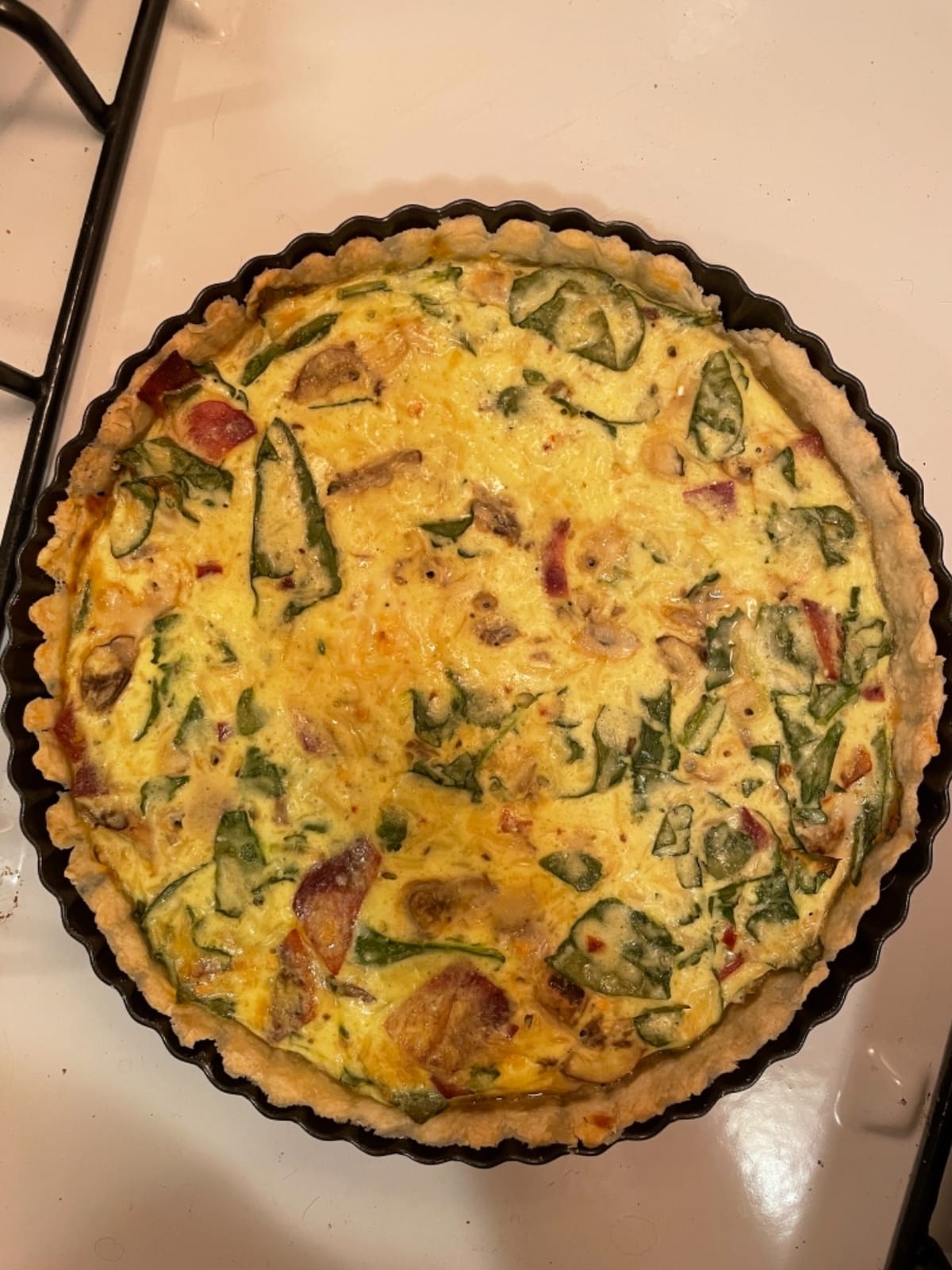 TORASO 11Inch, 9 Inch and 4 Inch Tart Pan with Removable Bottom, 2 Pcs Large Size Quiche Pan and 4 Pcs Small Size Pie Pan, Non-Stick Baking Pan (Set of 6) customer photo 1