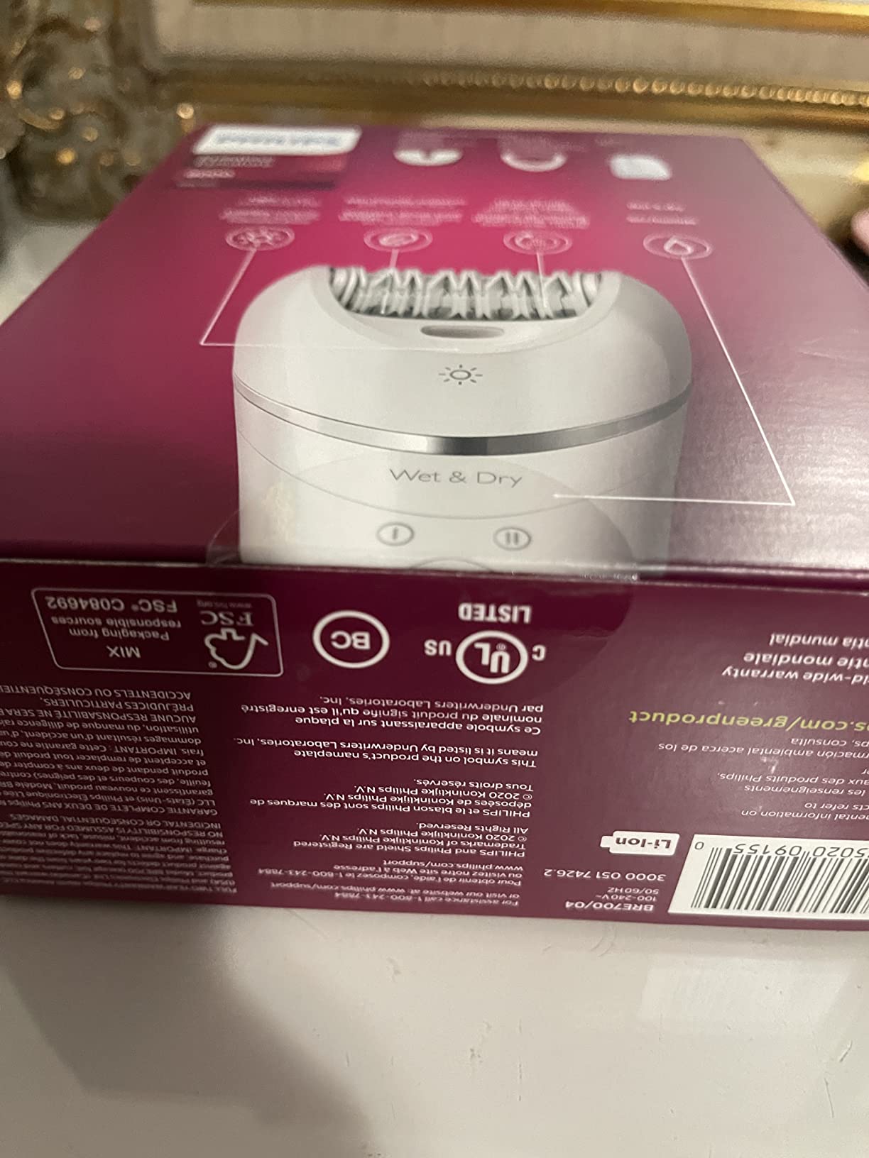 Philips Epilator Series 8000 for Women, with 3 Accessories, BRE700/04 customer photo 1