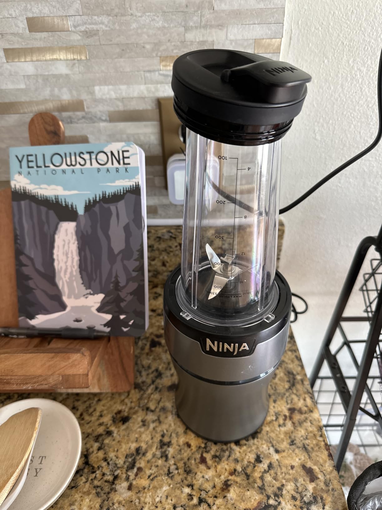 Ninja Nutri-Plus Personal Blender, 900PW, (3) 20oz Cups, Silver, BN301 customer photo 1