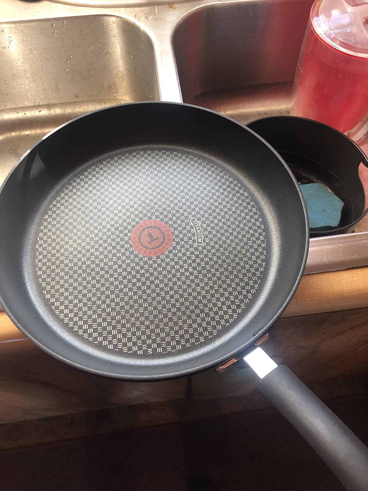 T-Fal Ultimate Hard Anodized Nonstick Fry Pan Set 3 Piece: 8, 10.25, & 12 Inch, Oven Broiler Safe 400F, Dishwasher Safe, Onyx customer photo 2