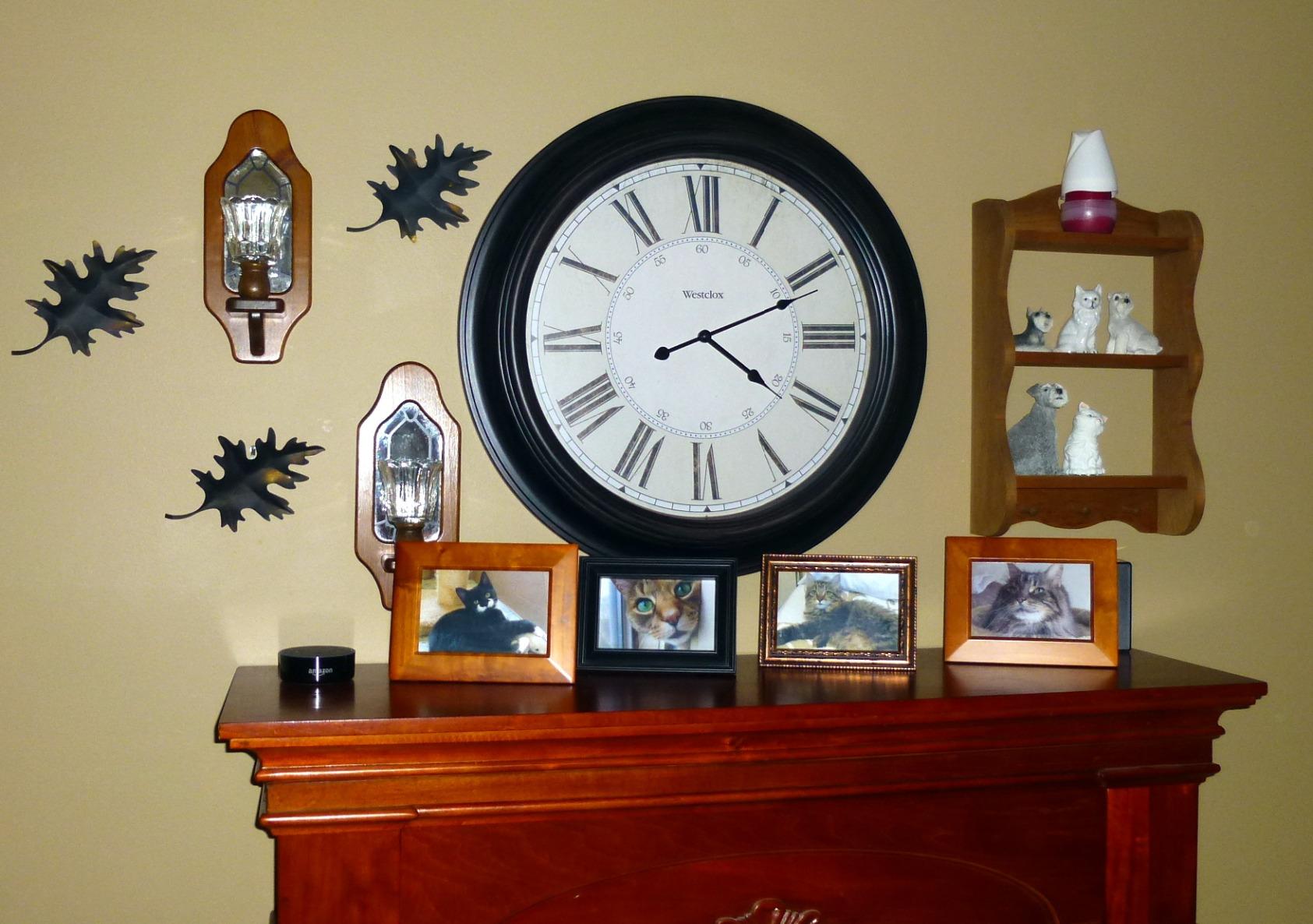 Westclox Traditional Large Wall Clock Battery-Operated Clock for Living Room, Bedroom, Office | Ideal Housewarming Gift (20 Inch, Rustwood) customer photo 1