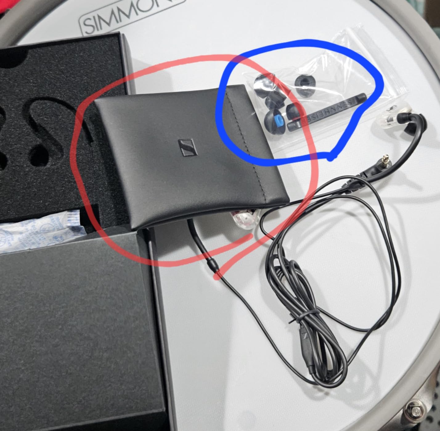 SENNHEISER Professional IE 100 PRO Dynamic In-Ear Monitoring Headphones, Clear customer photo 1