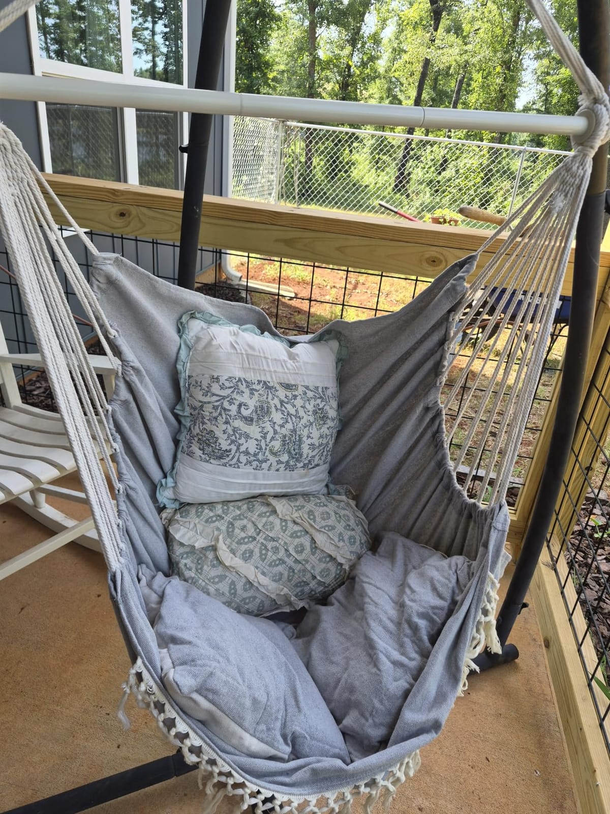 Chihee Hammock Chair Max 500 Lbs 2 Cushions Spreader Bar Strap Carabiner | Collapsible Metal Rod with Anti-Slip Grooves Portable Hanging Swing Side Pocket Macrame Bohemian Chair Indoor Outdoor Graden customer photo 2