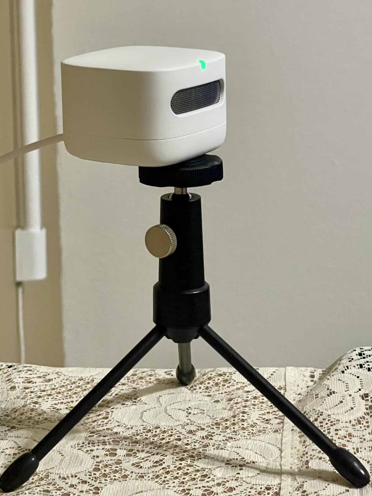 Amazon Smart Air Quality Monitor - Know your air, Works with Alexa customer photo 1