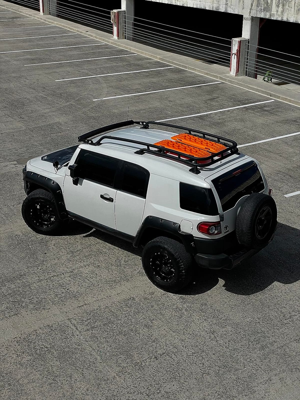 Traction Boards Recovery Tracks Tire Ladder 4WD Recovery Mat for 4X4 Offroad Sand Snow Mud Track (Olive) customer photo 1