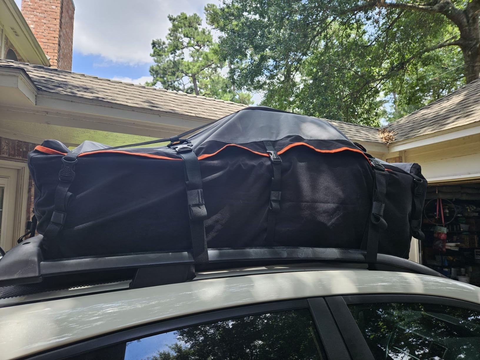23 Cubic Feet Roof Bag - Safety Tested Heavy-Duty Waterproof Rooftop Cargo Carrier for All Cars & SUVs (with or Without Rack) - Includes Protective Mat & Storage Bag - Military-Grade 840D PVC customer photo 2