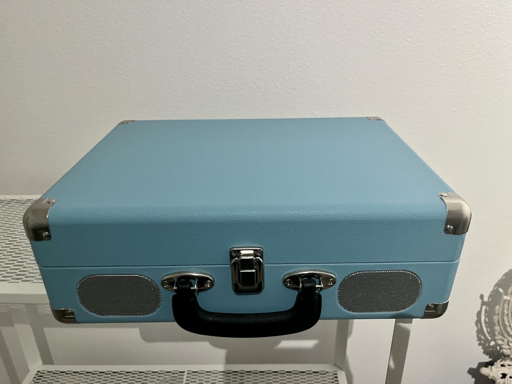 Retrolife Vinyl Record Player with Speakers, Bluetooth Vinyl Player-Black | Portable, 3-Speed BT Turntable, Belt-Driven, RCA Line Out & Headphone Jack, Auto Stop, Plays 7/10/12 inch Records, 33/45/78 RPM customer photo 2