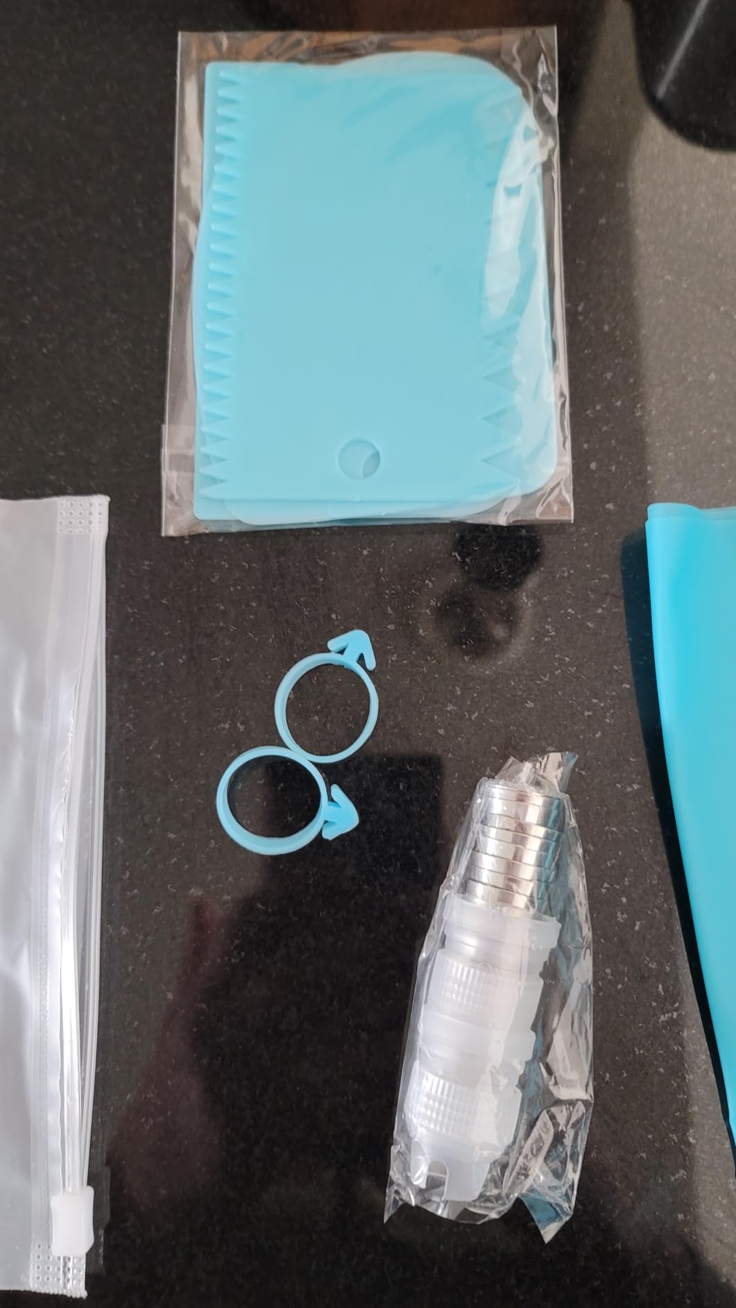 Reusable Piping Bags and Tips Set, 21-Piece Cake and Cupcake Decorating Kit | Reusable piping bags pair with 12 icing tips, couplers and scrapers for precise frosting and easy cake or cupcake decorating. customer photo 1