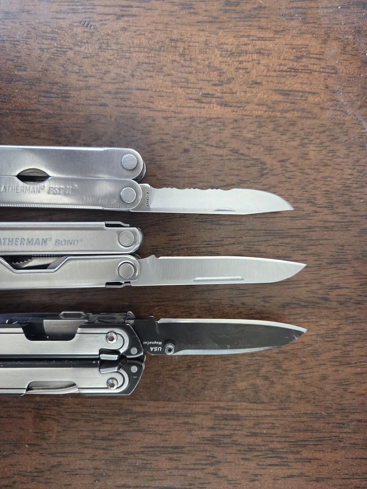 LEATHERMAN Bond Multi-Tool with 420HC Blade, Stainless Steel | 420HC Blade, Spring-Action Pliers, Screwdrivers, Scissors & 14 Tools for Camping, Hiking & EDC customer photo 2