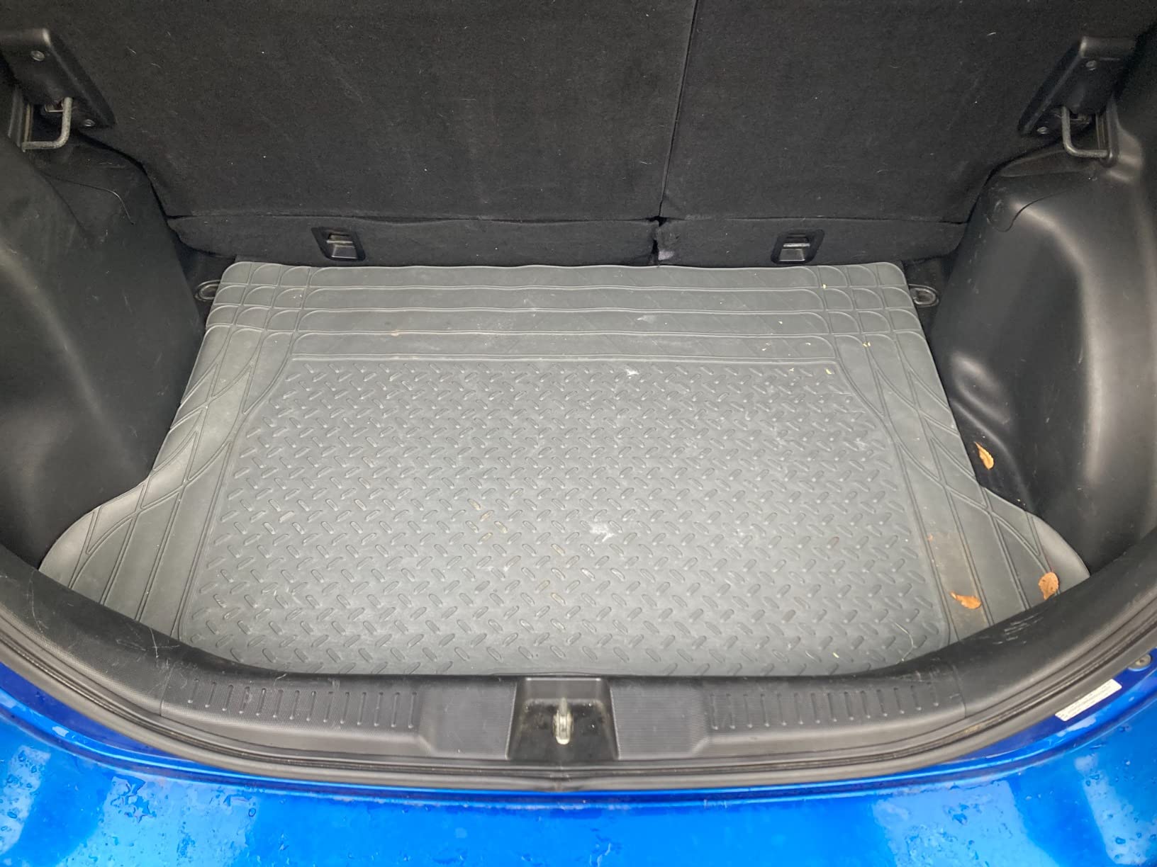 MotorTrend FlexTough SUV Cargo Liner & Car Trunk Mat - Universal Trim-To-Fit All Weather Cargo Mats for Back of SUV - SUV Trunk Mat & Trunk Liner Floor Mat Cargo Cover - Trunk Cover 47.5