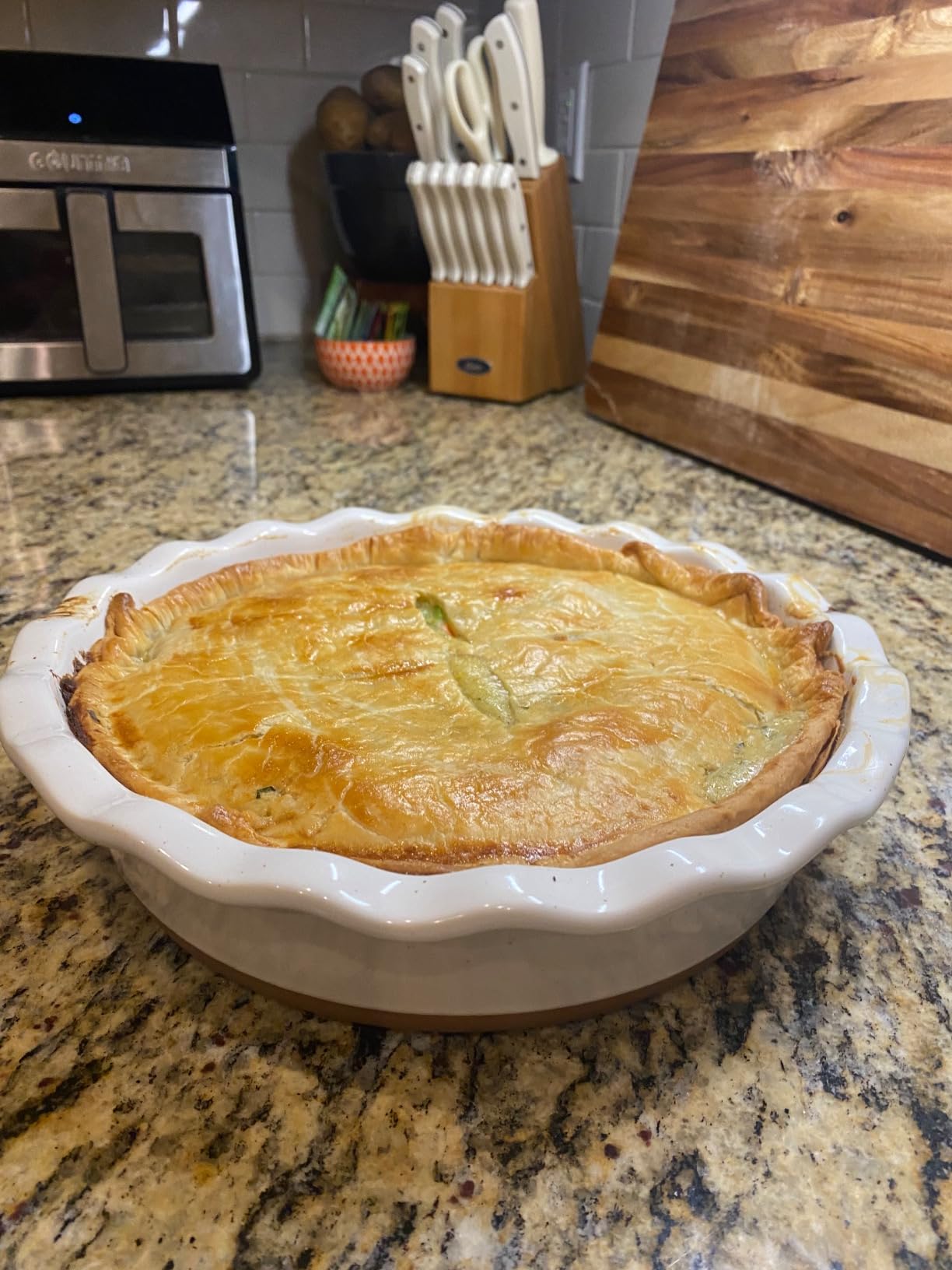 Mora Ceramic Deep Fluted Pie Dish for Baking - 9 inch Porcelain Pie Plate for Apple, Quiche, Pot Pies, Tart, etc. - Modern Farmhouse Style - Vanilla White customer photo 1