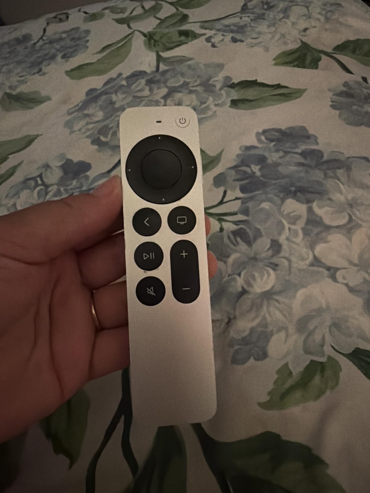 Apple 2021 Apple TV 4K 32GB - Black (2nd generation) (Renewed) customer photo 2