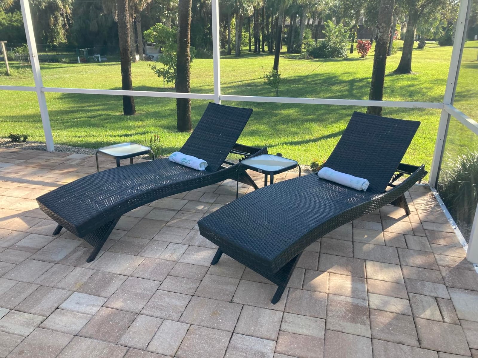 79'' Long Reclining Chaise Lounge Set (Set of 2), Outdoor Wicker Reclining Lounge Chair Patio Rattan Double Chaise Lounge Lawn Sunbathing Chairs Beach Pool Backrest Recliners (Set of 2) customer photo 2