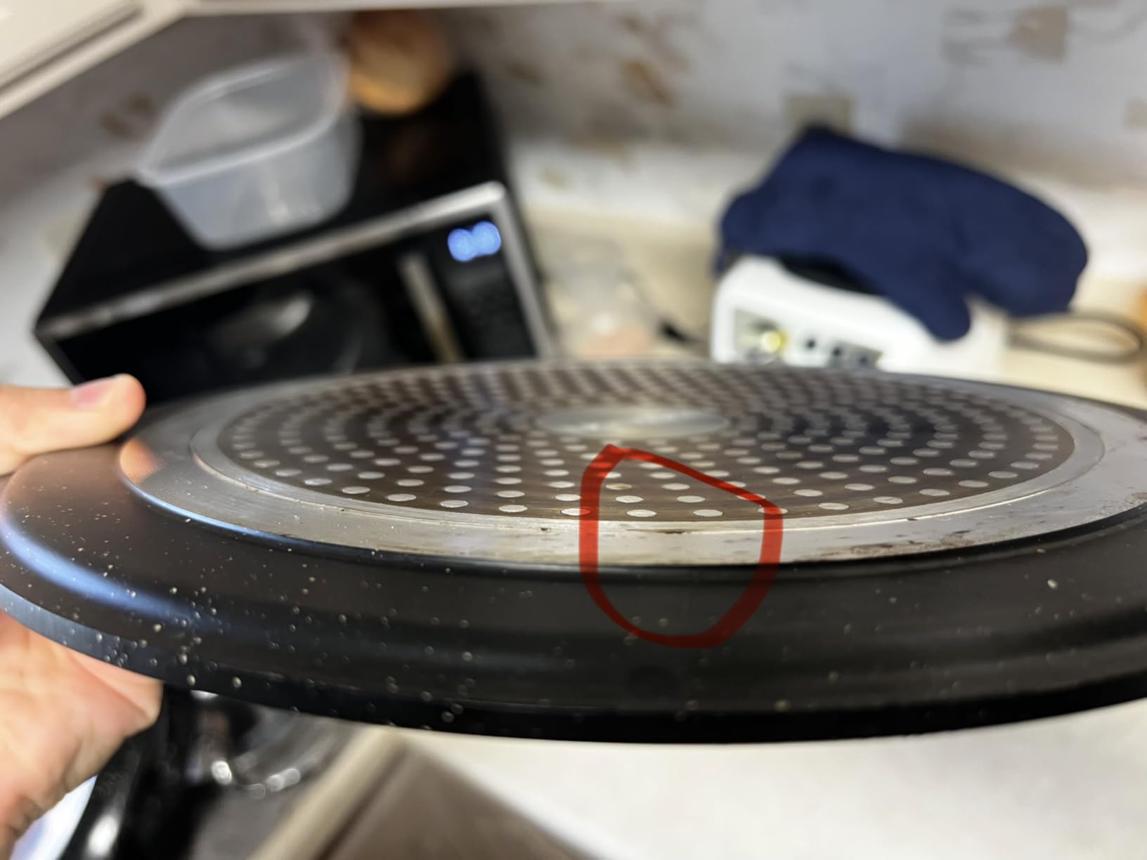 ESLITE LIFE 9.5 Inch Crepe Pan with Spreader, Nonstick Granite Coating Dosa Pan, Roti Tawa Comal Para Tortillas Pancake Griddle Pan, Induction Compatible, PTFE & PFOA Free, Black customer photo 1