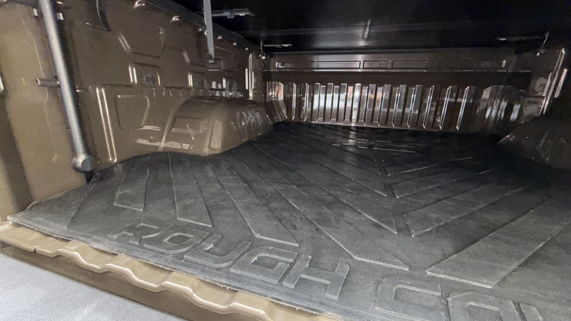 Rough Country Truck Bed Mat for Chevy Silverado & GMC Sierra 1500 (2019-2026) - Fits 5'10