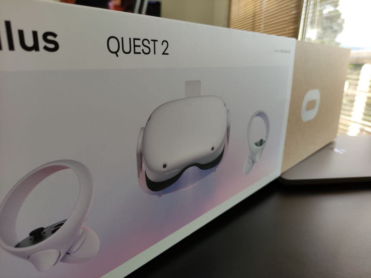 Meta Quest 2 - Advanced All-In-One Virtual Reality Headset - 128 GB customer photo 2