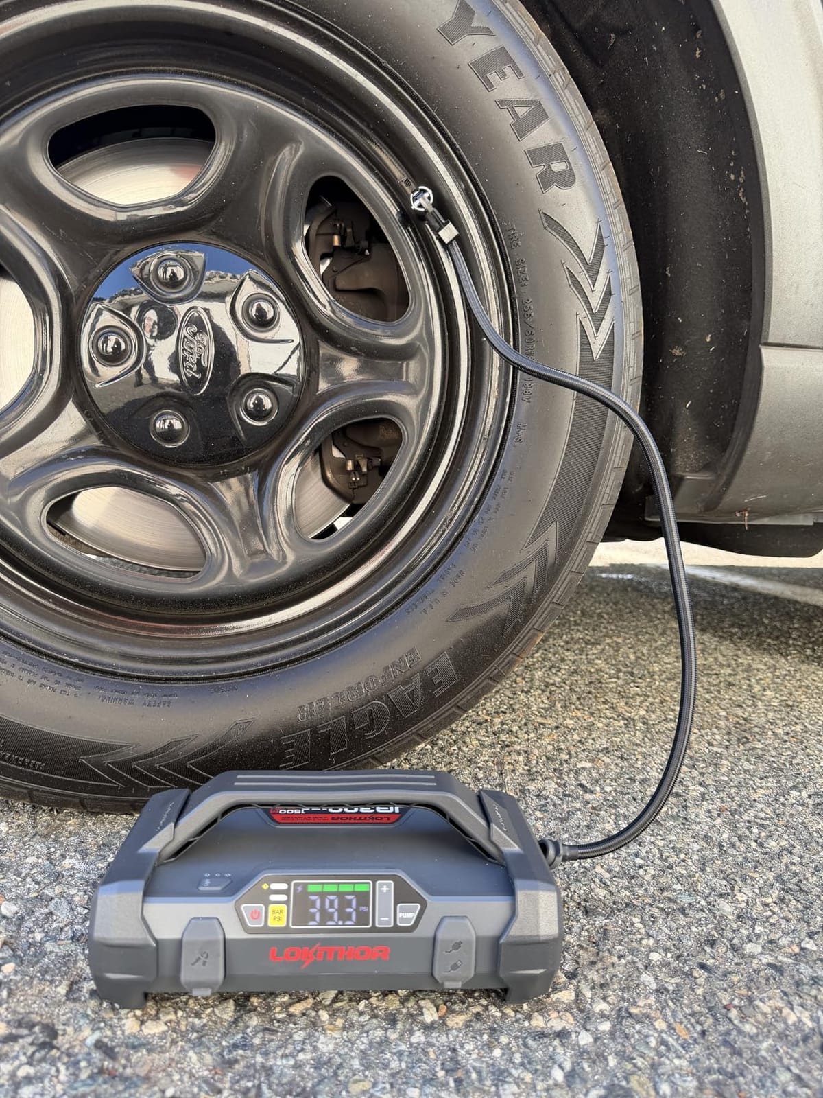 LOKITHOR JA300 Jump Starter with Air Compressor (7.0L Gas & 4.5L Diesel) | 1500A 12V Portable Jumper Box | 150PSI 35LPM Tire Inflator, Digital Display, Auto Shut-Off | 300-lumen LED | 24 Months Standby customer photo 2