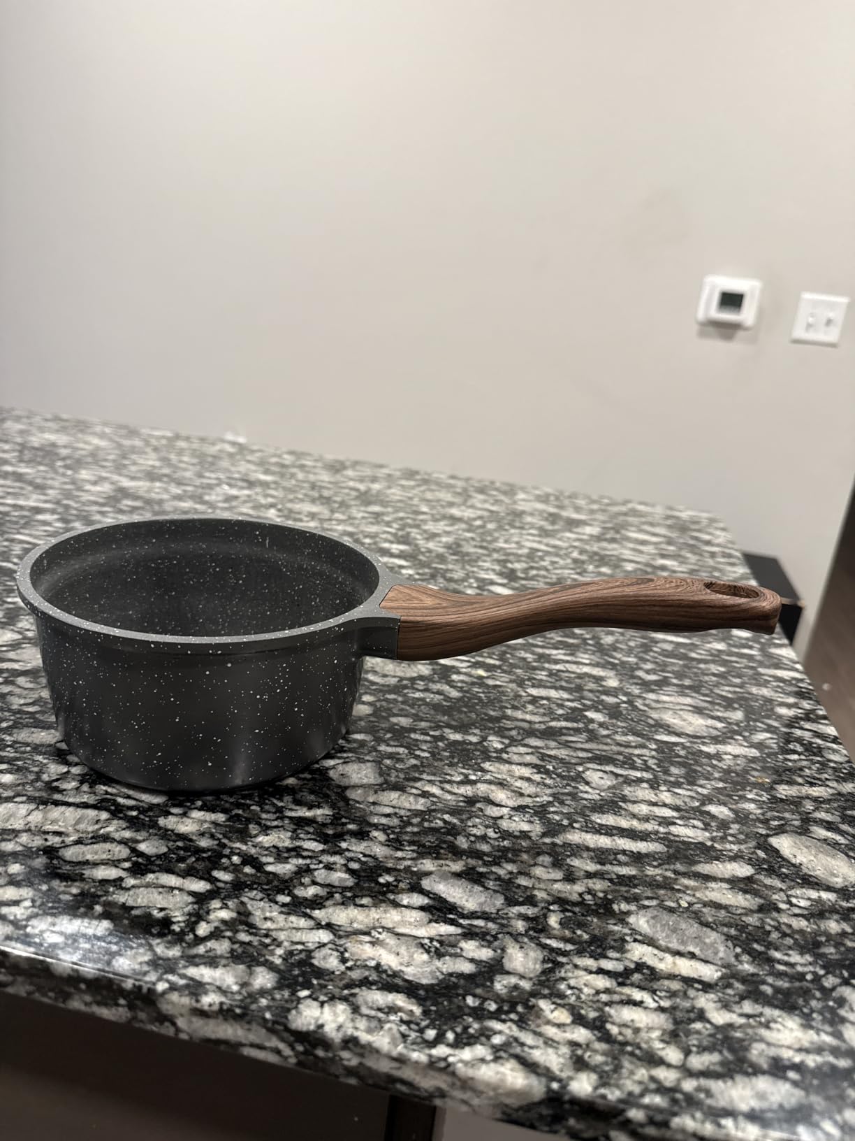 SENSARTE Nonstick Saucepan with Lid, 1.5 Quarts Small Pot with Swiss Granite Coating, Stay-cool Handle, Multipurpose Handy Sauce Pot Small Kitchen Cooking Pot, Induction Compatible, PFOA Free customer photo 2