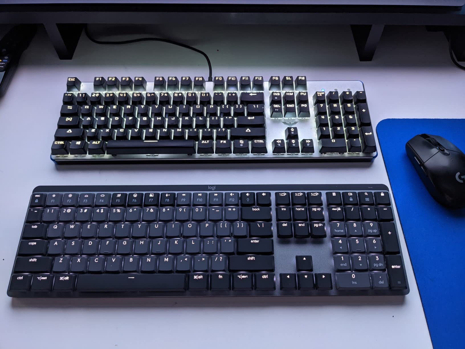 Logitech MX Mechanical Wireless Illuminated Performance Keyboard Clickly | Low-profile full-size, 3 device Bluetooth pairing, Smart backlight auto-adjusts, USB-C rechargeable, Up to 15 day battery customer photo 1
