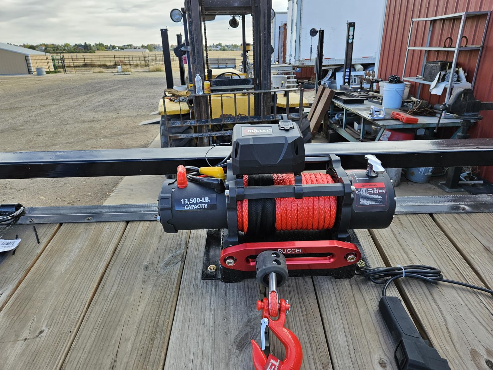 RUGCEL WINCH 13500lb Waterproof Electric Truck Winch 12V Synthetic Rope Winch with Hawse Fairlead,Wired Handle and 2 Wireless Remote,for Trailer and Wrangler in Car Lift customer photo 2